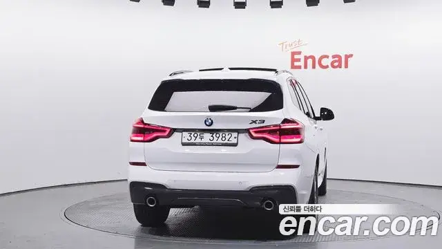 BMW X3 2018 — Şəkil 14/20