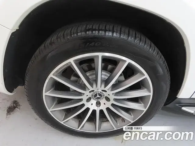 Mercedes-Benz GLS-Class 2019 — ფოტო 6/20