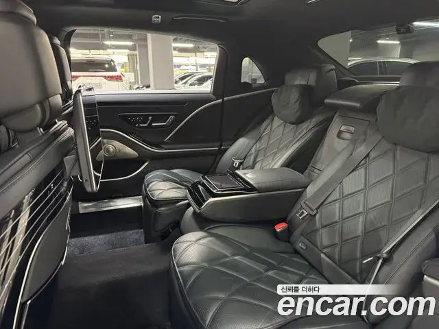 Mercedes-Benz S-Class 2021 — ფოტო 4/19
