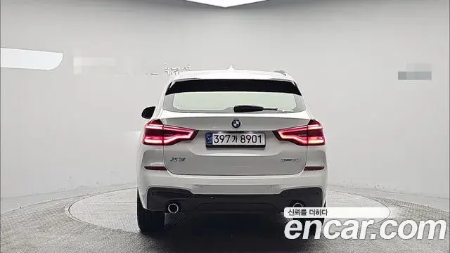 BMW X3 2021 — Photo 8/20