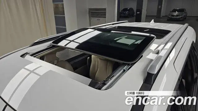 Kia Carnival 2020 — Photo 19/20