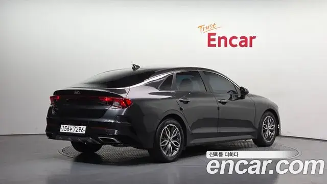 Kia K5 2020 — ფოტო 19/20