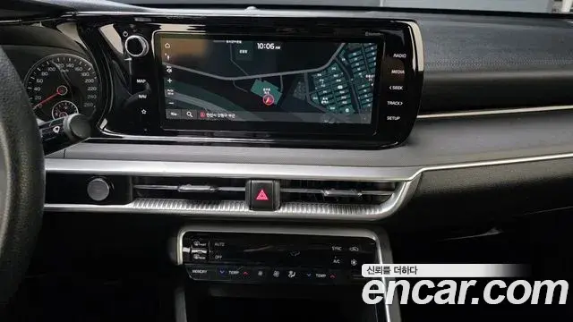 Kia K5 2020 — ფოტო 3/20