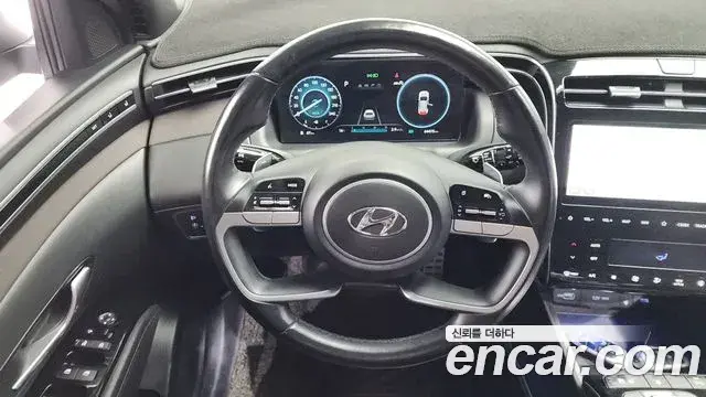 Hyundai The New Tucson 2021 — Фото 13/20