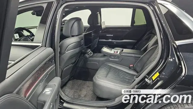 Genesis G90 2022 — Şəkil 6/20