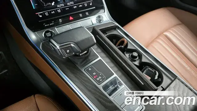 Audi A6 2023 — Şəkil 13/20