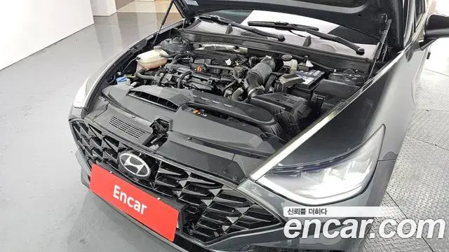 Hyundai Sonata 2021 — Фото 6/20