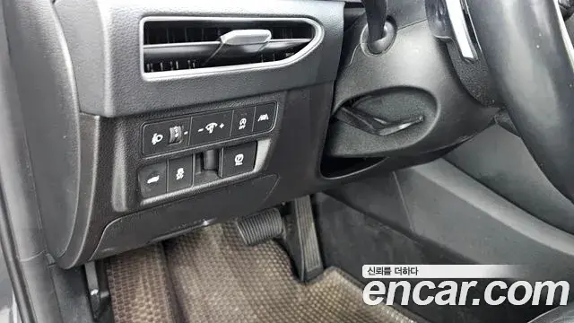 Hyundai Sonata 2021 — Фото 13/20