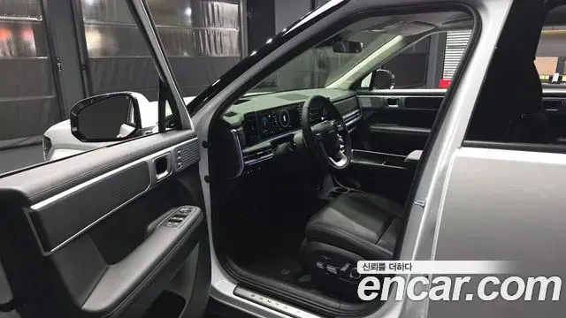 Hyundai Santa Fe 2025 — Фото 10/20