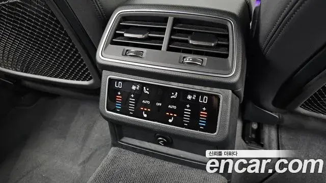 Audi A6 2021 — Фото 19/20