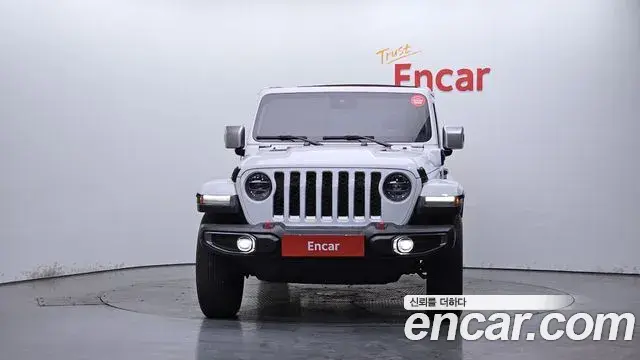 Jeep Wrangler 2021 — ფოტო 11/20