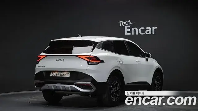 Kia Sportage 2022 — Фото 2/20