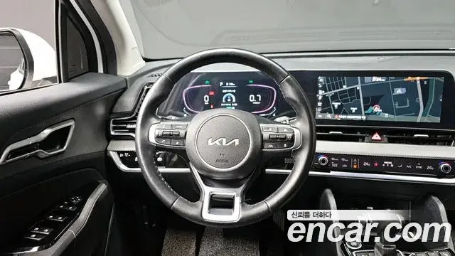 Kia Sportage 2022 — Фото 13/20