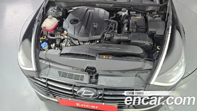 Hyundai Sonata Hybrid 2021 — Şəkil 15/20
