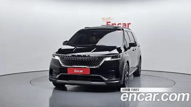 Kia Carnival 2022 — Фото 3/20