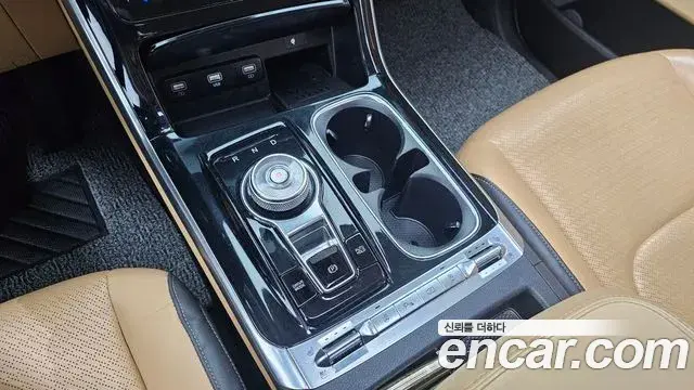 Kia Carnival 2022 — Фото 9/20
