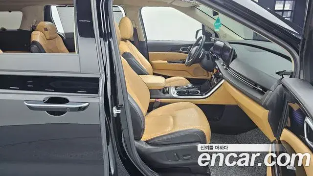 Kia Carnival 2022 — Фото 10/20