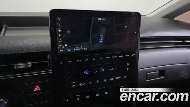 Hyundai Staria 2021 — Photo 6/20