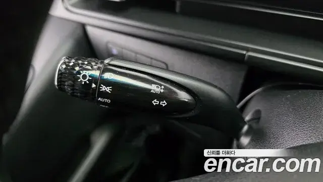 Hyundai Staria 2021 — Photo 8/20