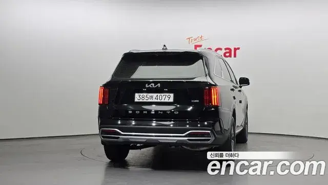 Kia Sorento 2022 — ფოტო 4/20