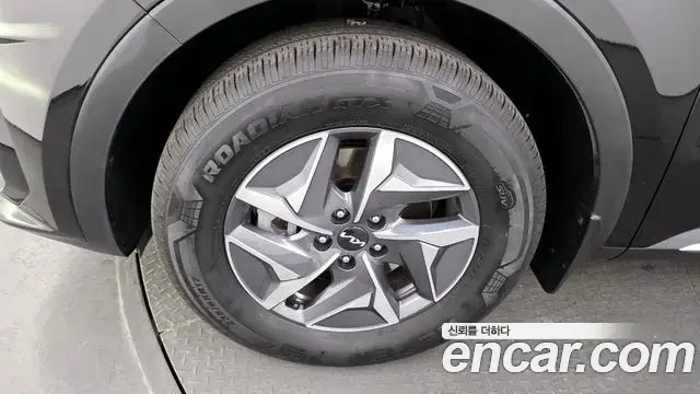Kia Sorento 2022 — ფოტო 10/20