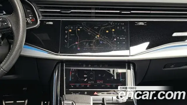 Audi Q8 2020 — ფოტო 8/20