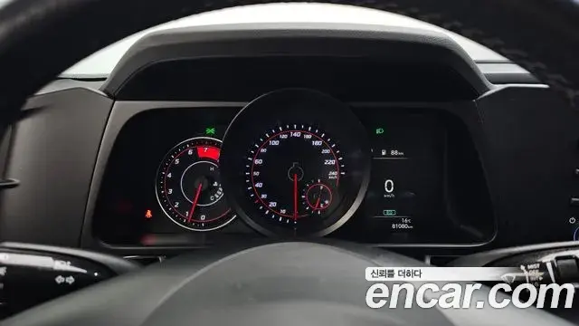 Hyundai The New Avante Hybrid 2022 — Photo 6/23