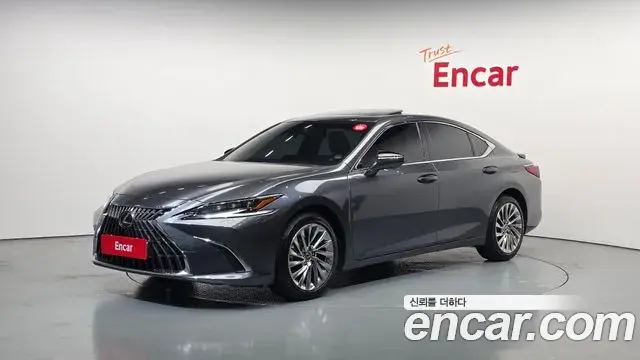 Lexus ES300h 2024 — Şəkil 19/20