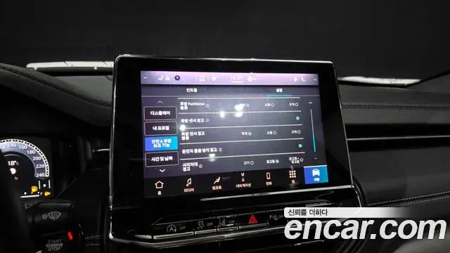 Jeep Compass 2022 — Фото 16/20