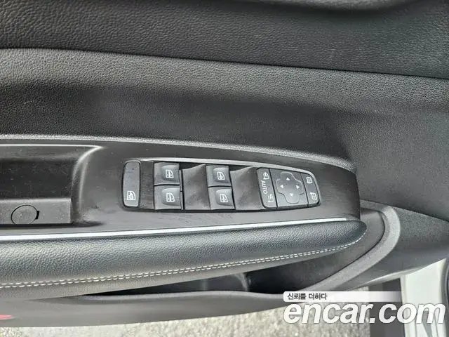 Renault Samsung QM6 2022 — ფოტო 17/20