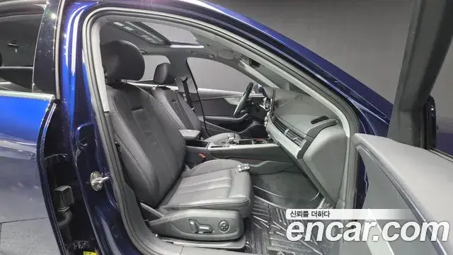 Audi A4 2023 — ფოტო 13/20