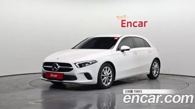 Mercedes-Benz A-Class 2020 — Фото 1/20