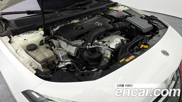 Mercedes-Benz A-Class 2020 — Фото 6/20