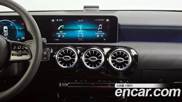 Mercedes-Benz A-Class 2020 — Фото 14/20