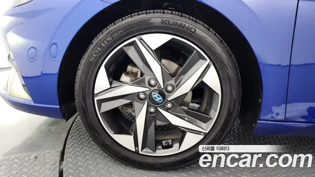 Hyundai The New Avante Hybrid 2020 — ფოტო 18/20