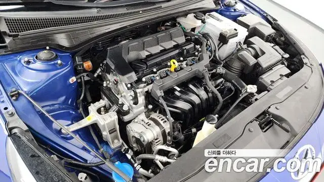 Hyundai The New Avante Hybrid 2020 — ფოტო 11/20