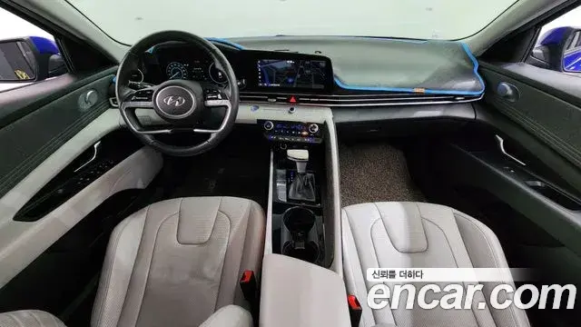 Hyundai The New Avante Hybrid 2020 — ფოტო 2/20