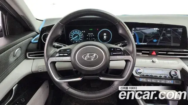Hyundai The New Avante Hybrid 2020 — ფოტო 6/20