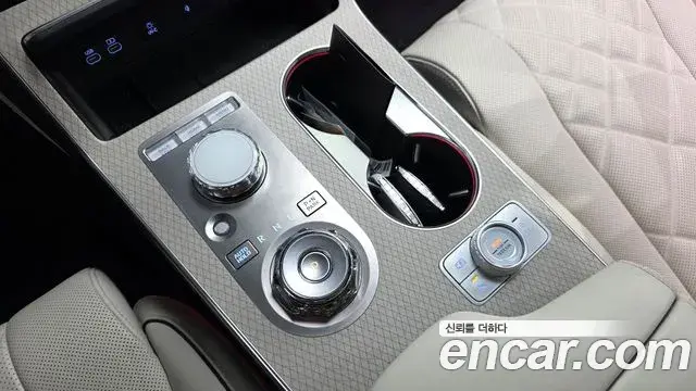 Genesis GV80 2024 — ფოტო 17/20