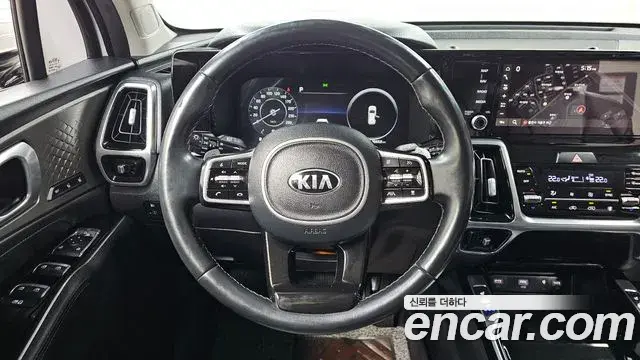 Kia Sorento 2021 — Фото 13/20