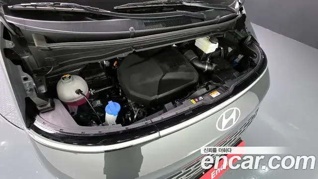 Hyundai Staria 2025 — Фото 6/20
