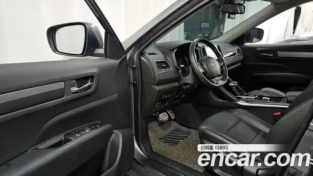 Renault Samsung QM6 2019 — Photo 8/34