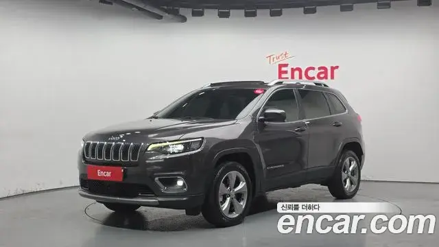 Jeep Cherokee 2021 — Фото 10/20