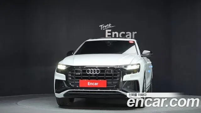 Audi Q8 2022 — ფოტო 9/31