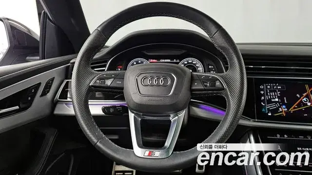 Audi Q8 2022 — ფოტო 17/31