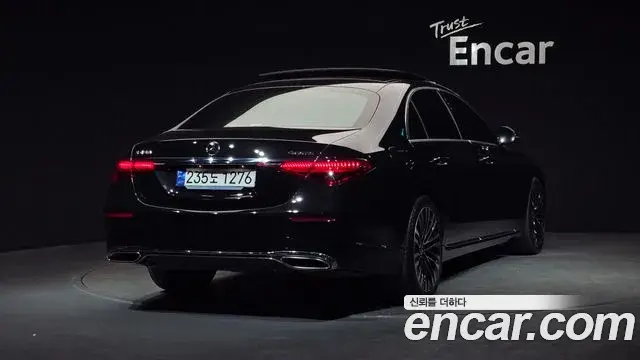 Mercedes-Benz S-Class 2023 — ფოტო 29/34