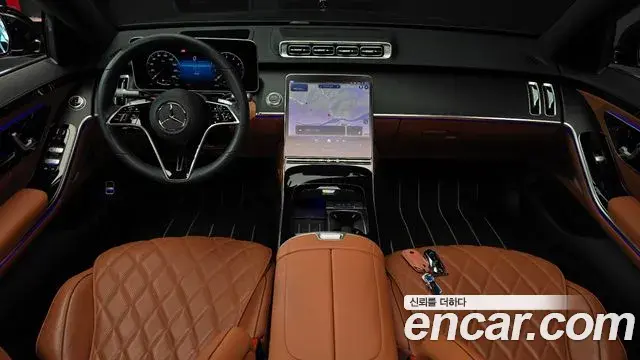 Mercedes-Benz S-Class 2023 — ფოტო 26/34