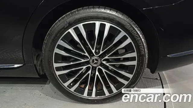 Mercedes-Benz S-Class 2023 — ფოტო 9/34