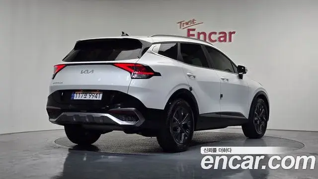 Kia Sportage 2022 — Photo 18/20