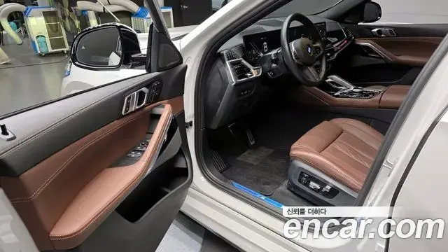 BMW X6 2025 — Photo 2/20